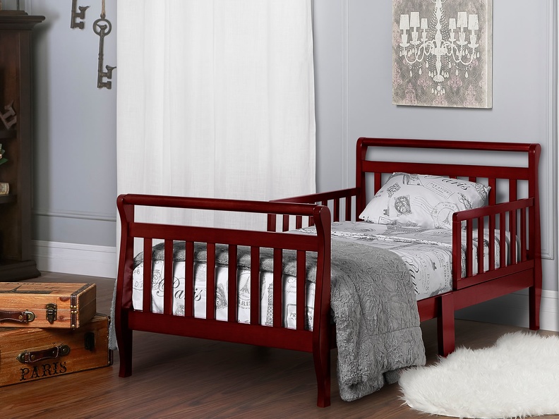 Cherry Sleigh Toddler Bed Roomshot