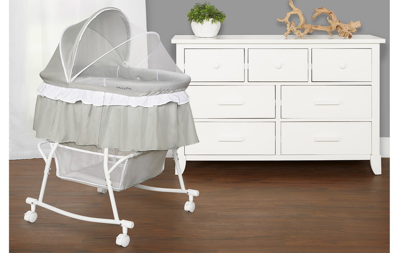 442-LG Lacy Portable 2 in 1 Bassinet and Cradle Room Shot 01.jpg